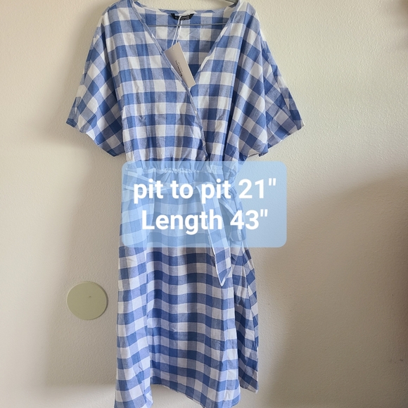 NWT BloomChic Blue and White Checkered Dress - Picture 9 of 9